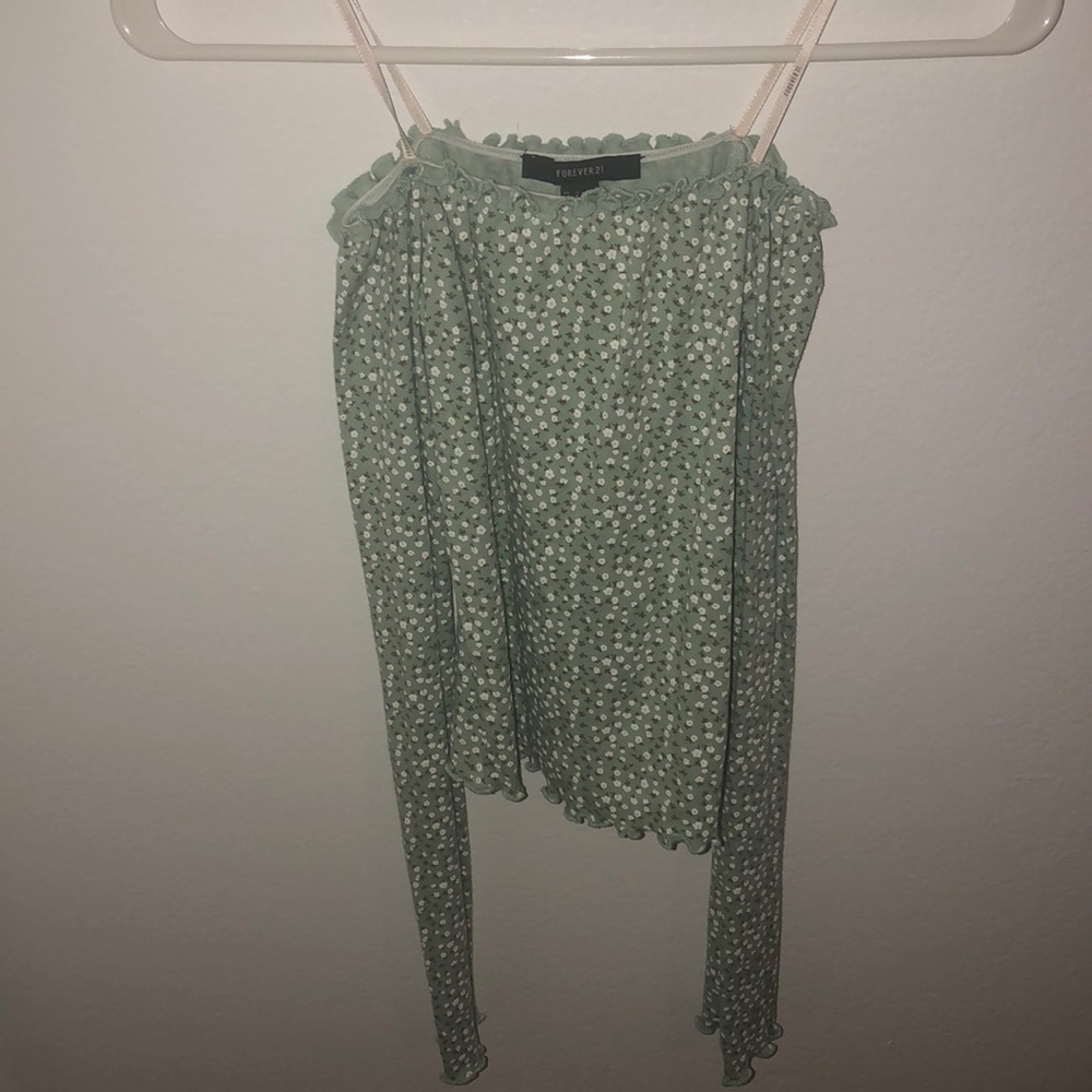 Floral off the shoulder Lettuce edge top